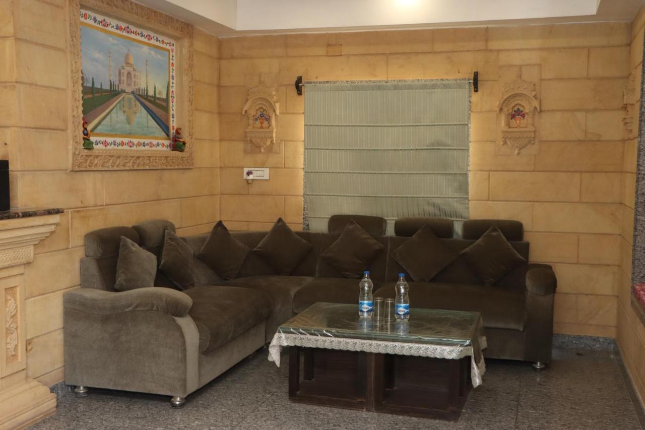 Hotel Marwar Palace ジャイサルメール エクステリア 写真